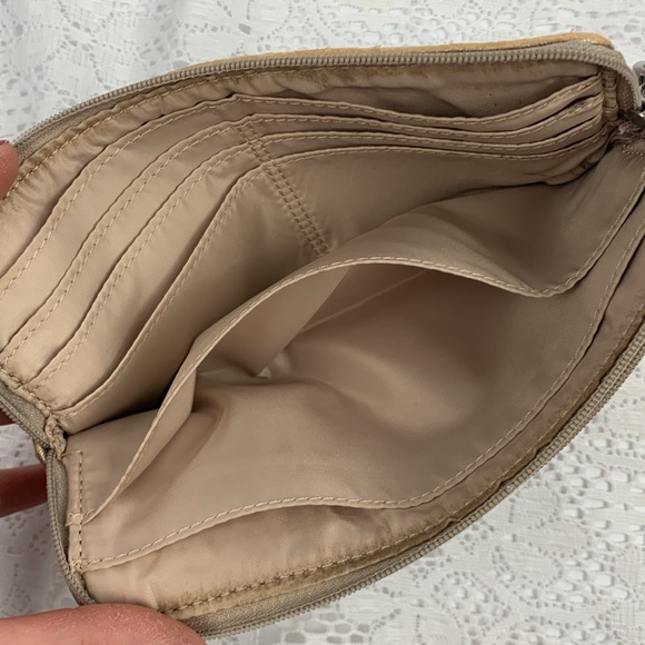 Coach Signature C Canvas Leather Wristlet Wallet Zip Close Tan Pink silver Strap - Picture 8 of 15